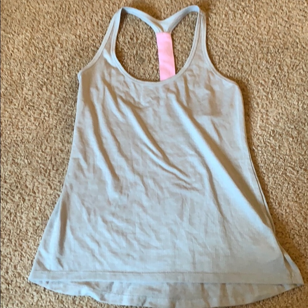 Workout tank top